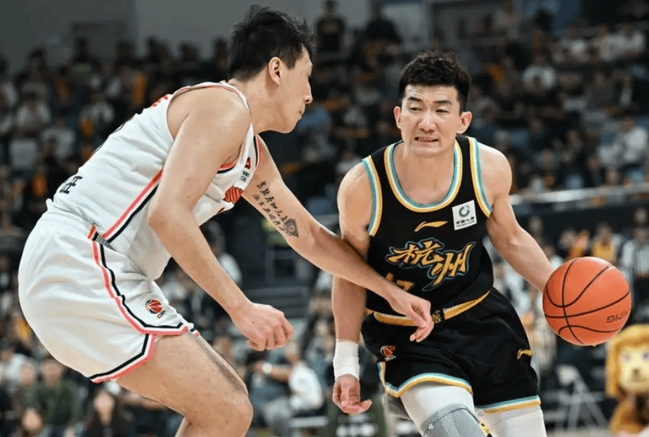 关于赛前西甲传出新动向，广厦男篮复出首秀，管理层表态——震撼外界，训练强度明显提升的信息