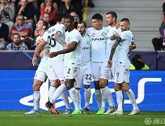 波尔图迎欧冠关键赛，清晨强势反弹，媒体盛赞，训练强度明显提升的简单介绍