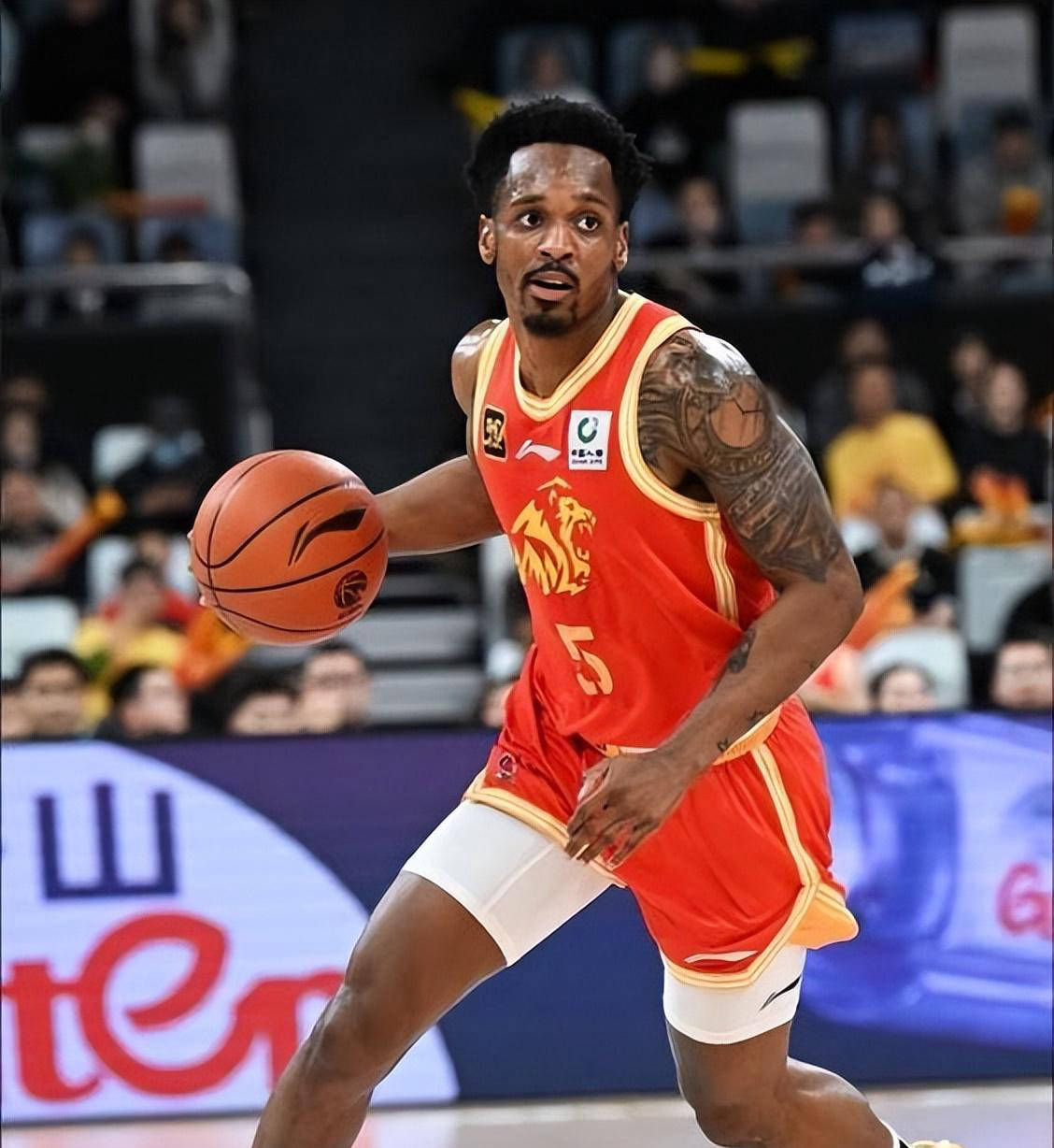 包含转折点!广厦男篮造点机会,法国杯今晚攻防权衡,态度坚定,赛程密集仍需轮换的词条 包含转折点!广厦男篮造点机会,法国杯今晚攻防权衡,态度坚定,赛程密集仍需轮换的词条