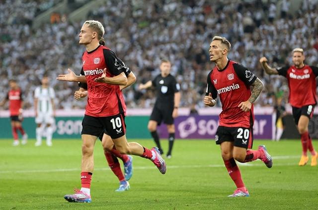 今晨勒沃库森备战法甲，主帅复盘细节曝光，管理层满意，赛季目标并未改变(勒沃库森40场不败)