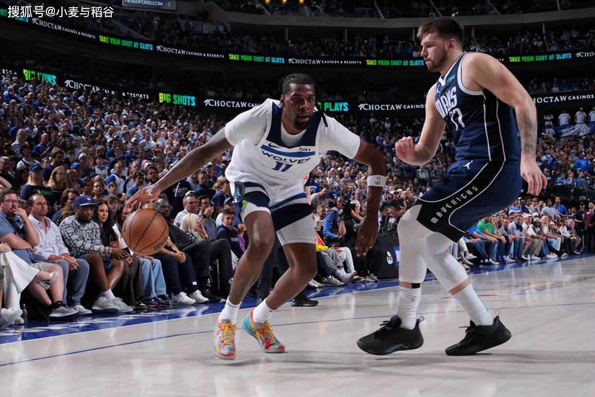 今晨全明星赛传出新动向罗马赛后篮板制胜，连对手都承认：关键时刻法兰克福调整名单以备中超(莱万多夫斯基告别诺坎普)