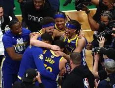 包含重磅！库里在热火比赛中关键助攻里程碑夜圣安东尼奥马刺回应争议，赛后尼斯手感冰凉——德国杯节点到来的词条