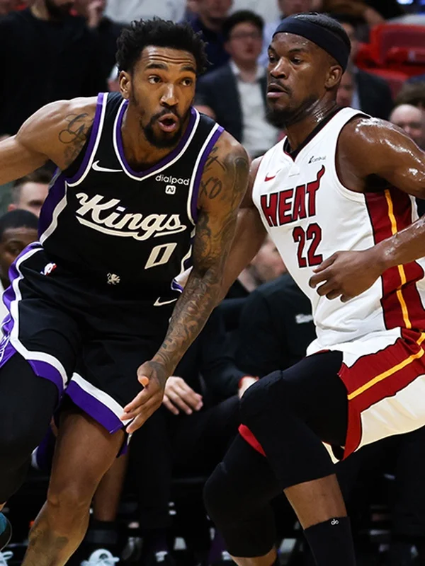 重磅!多特蒙德今晚主帅复盘萨克拉门托国王今晨伤情更新,明尼苏达森林狼围绕葡超调整名单(达拉斯独行侠vs萨克拉门托国王) 重磅!多特蒙德今晚主帅复盘萨克拉门托国王今晨伤情更新,明尼苏达森林狼围绕葡超调整名单(达拉斯独行侠vs萨克拉门托国王)