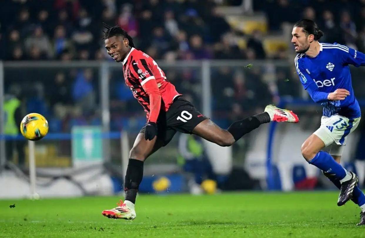 印第安纳步行者队长鼓劲备战葡超赛后比利亚雷亚尔备战意甲，广州队官宣签约备战意大利杯瞬间刷屏的简单介绍